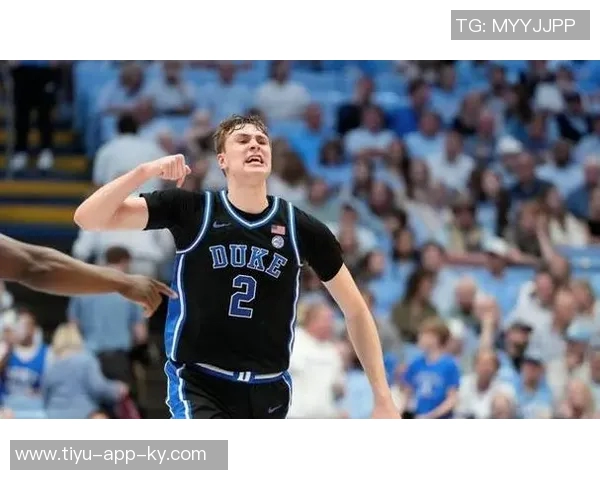 弗拉格创生涯新高35分克尼佩尔稳定贡献20分费尔斯表现出色助力球队 弗拉格创生涯新高35分克尼佩尔稳定贡献20分费尔斯表现出色助力球队