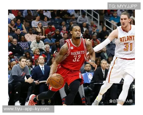 麦克丹尼尔斯半场表现出色9中6砍下15分2篮板3盖帽助力球队攻防稳定