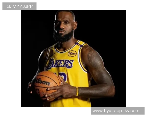 苏群分析湖人詹东里合体遭遇惨败期待半决赛文班复出对决雷霆 苏群分析湖人詹东里合体遭遇惨败期待半决赛文班复出对决雷霆